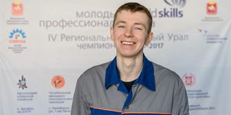 Лучший молодой фрезеровщик работает в КОНАРе Лучший молодой фрезеровщик работает в КОНАРе