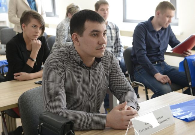 Стартовал конкурс среди студентов на получение стипендии КОНАР Стартовал конкурс среди студентов на получение стипендии КОНАР