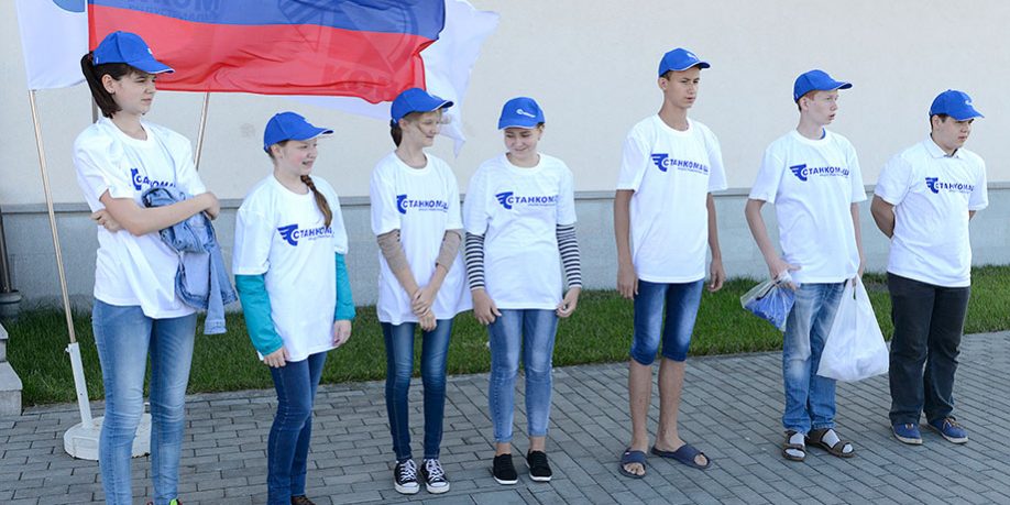 В Индустриальном парке «Станкомаш» начал работать трудовой отряд В Индустриальном парке «Станкомаш» начал работать трудовой отряд