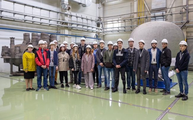 КОНАР будет выплачивать стипендию лучшим студентам